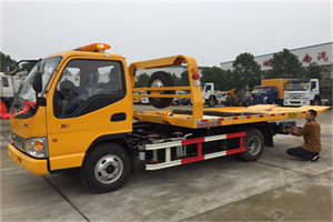 睢县哪里有拖车服务